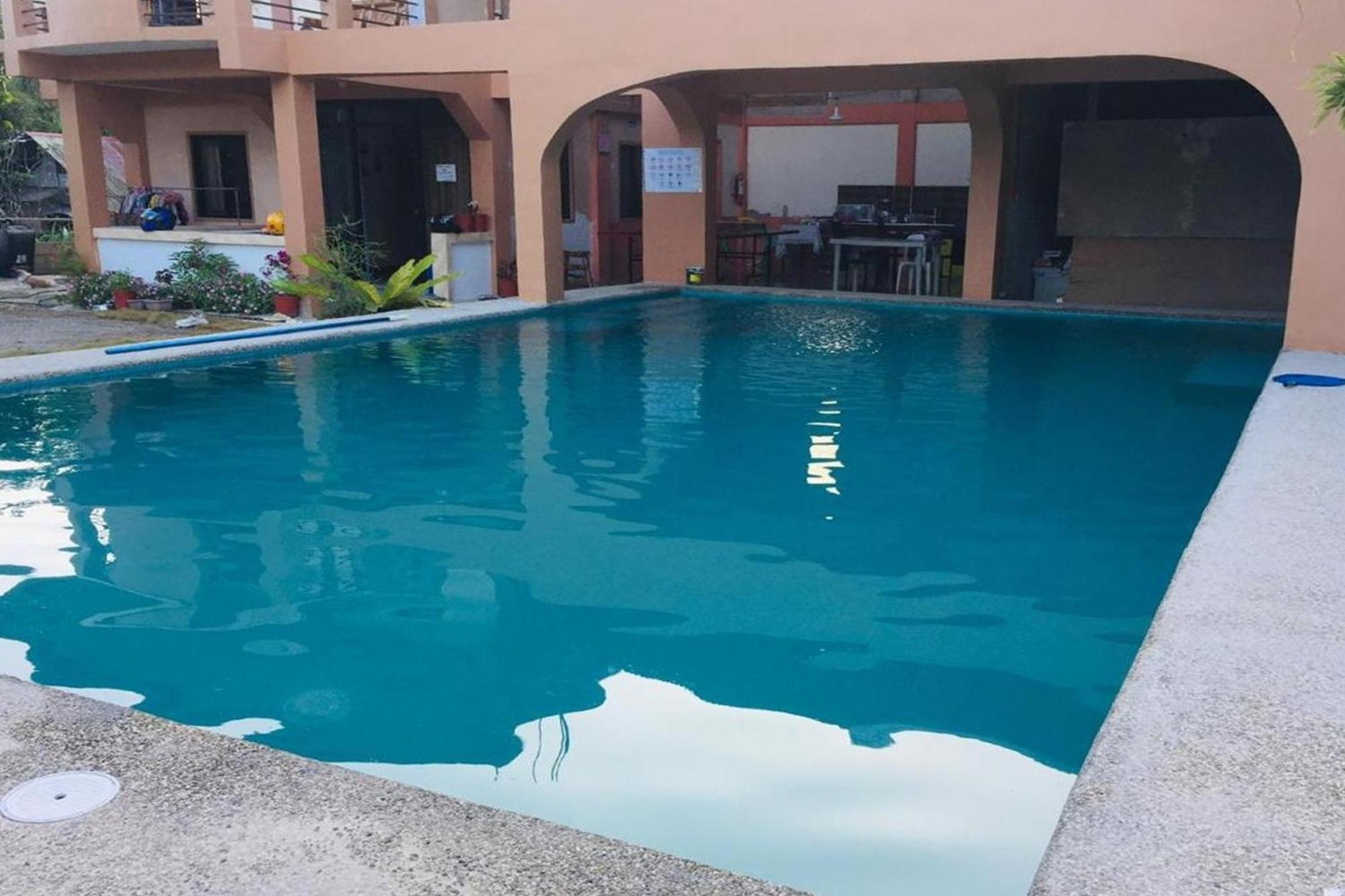 Larosa Hostel بويرتو برينسيسا المظهر الخارجي الصورة