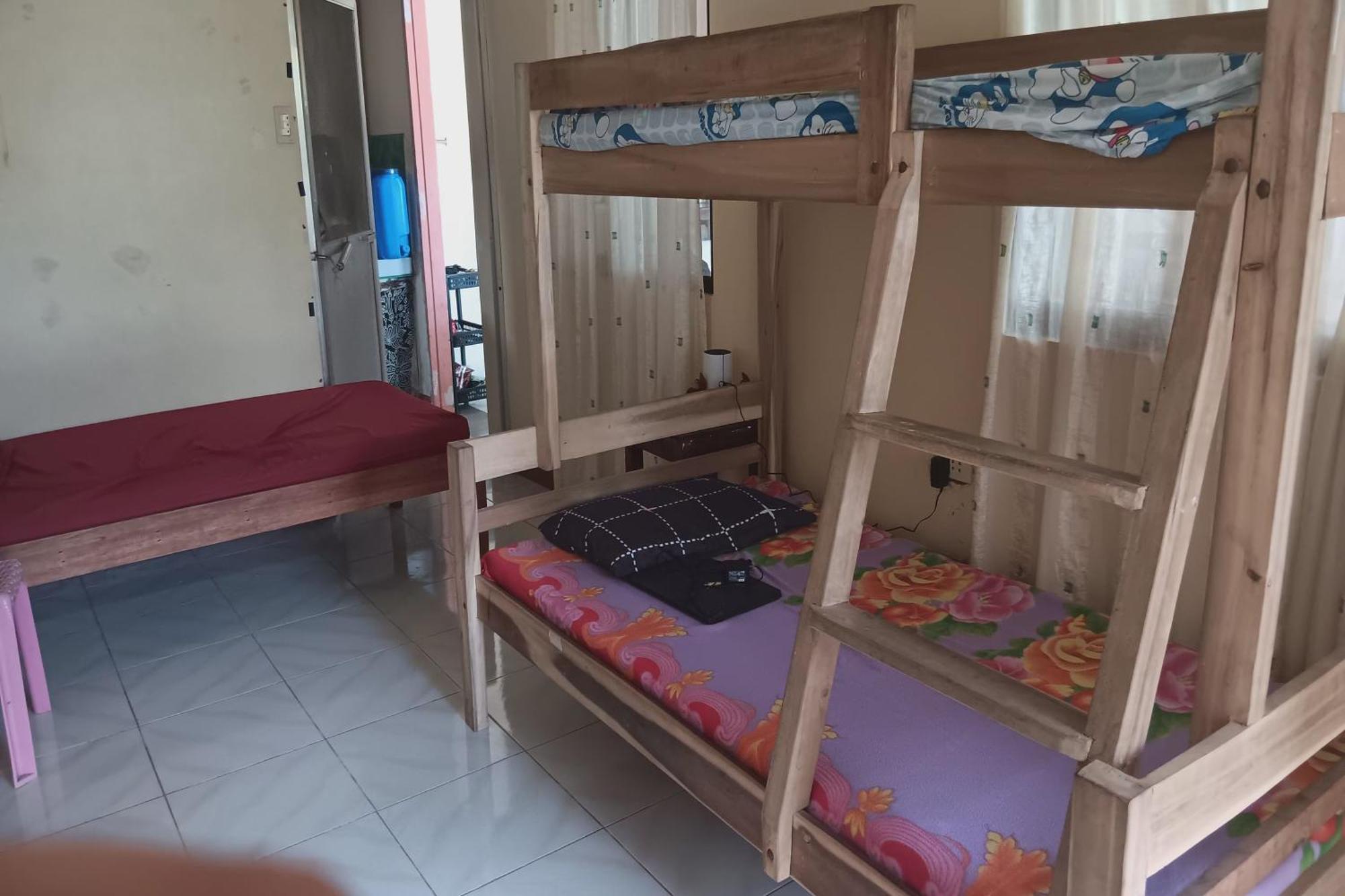 Larosa Hostel بويرتو برينسيسا المظهر الخارجي الصورة